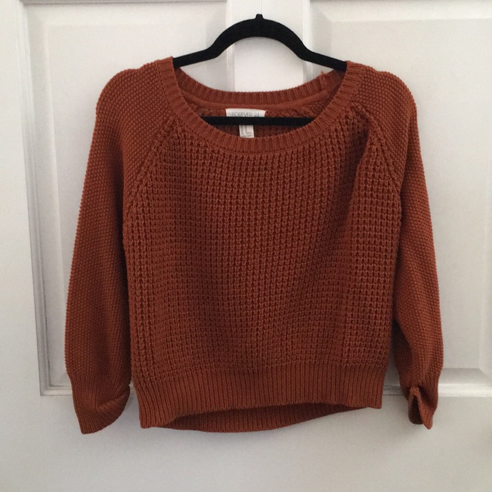 Cable Knit Crop Sweater